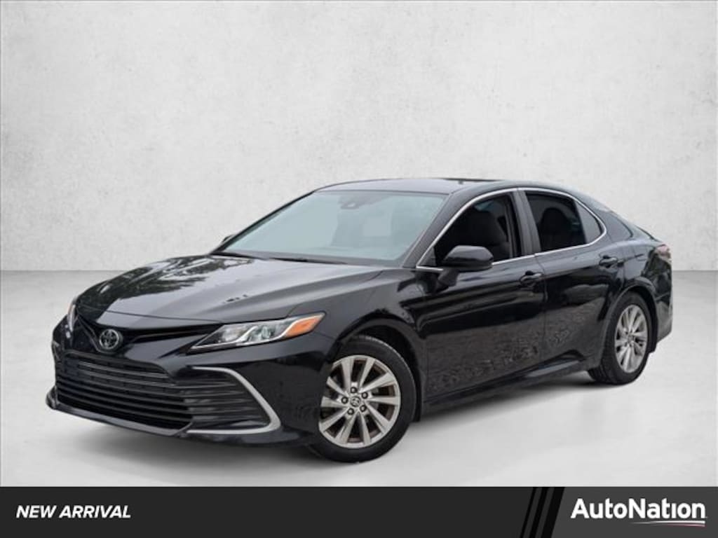 Used 2021 Toyota Camry LE Sedan