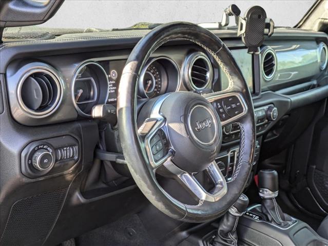 2019 Jeep Wrangler Unlimited Sahara photo 3