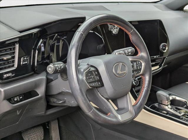 2022 Lexus NX 350 photo 3