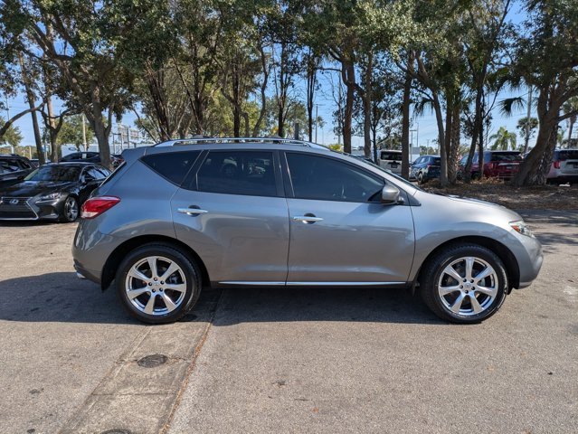 2013 Nissan Murano LE photo 4