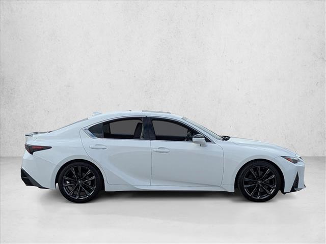 2021 Lexus IS 350 F SPORT photo 4