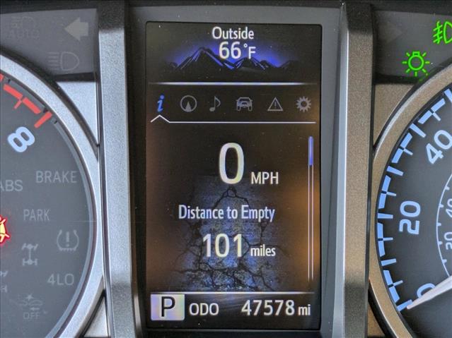 2022 Toyota Tacoma SR5 Double Cab V6 photo 4