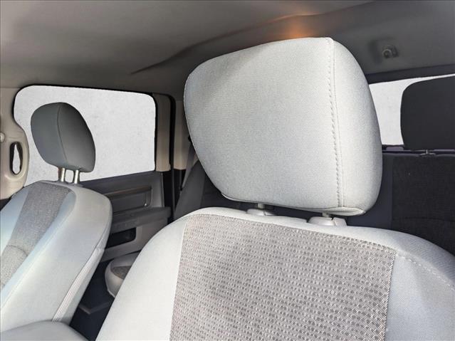 2018 Ram 1500 Big Horn photo 3