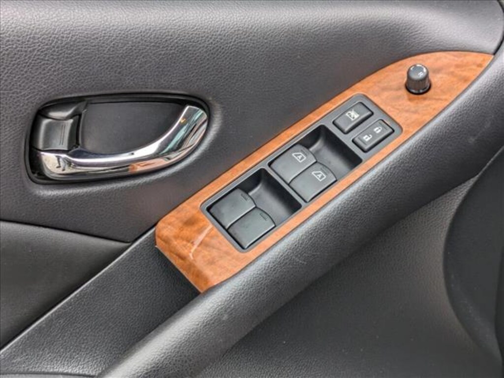 Used 2013 Nissan Murano LE SUV