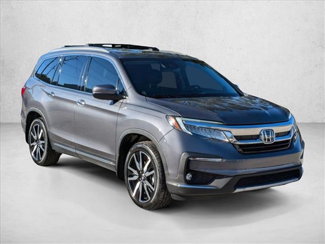2022 Honda Pilot Touring photo 3