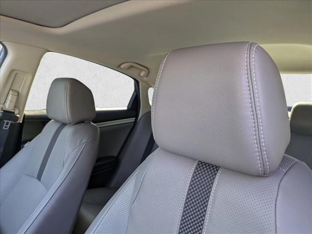2021 Honda Civic EX-L photo 4