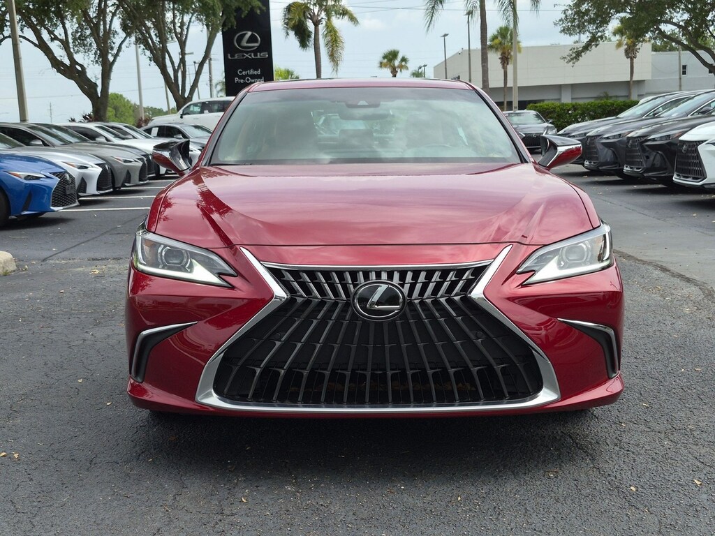 Certified 2025 Lexus ES 350 Base Sedan