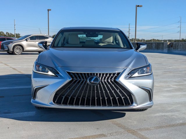 2025 Lexus ES 350 Base photo 2