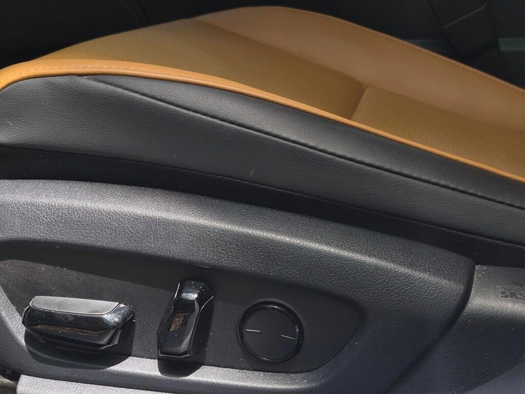 Used 2022 Lexus ES 300h Sedan