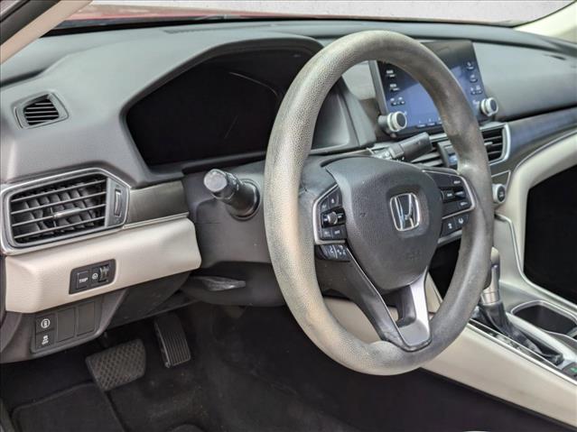 2018 Honda Accord LX 1.5T photo 3