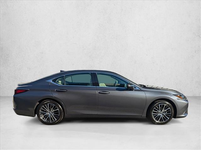 2025 Lexus ES 350 Base photo 4