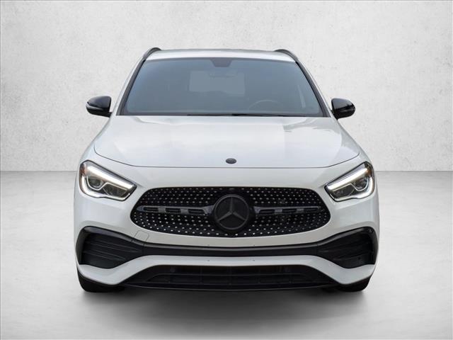 2022 Mercedes Benz GLA 250 4MATIC photo 2