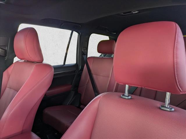 2022 Lexus GX 460 Premium photo 4