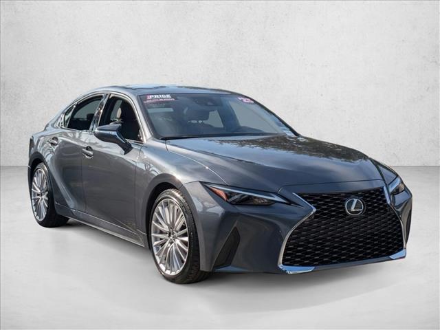 2025 Lexus IS 300 photo 3