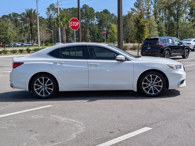2019 Acura TLX photo 4