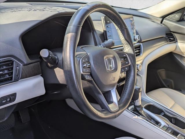 2022 Honda Accord EX-L 1.5T photo 2
