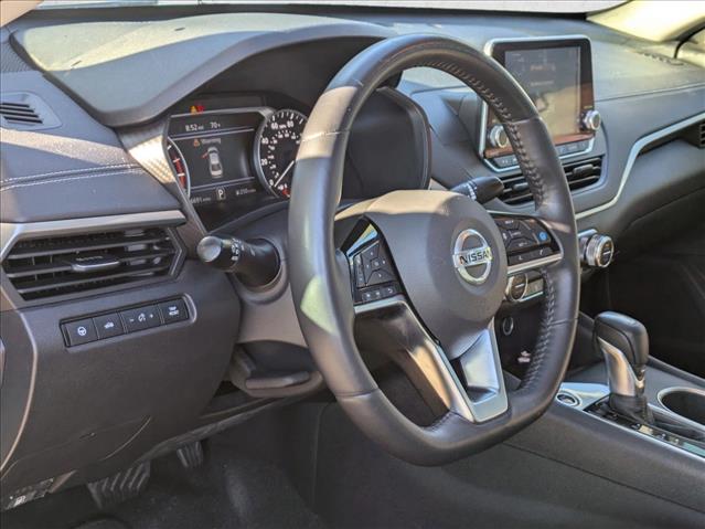 2019 Nissan Altima 2.5 SV photo 3