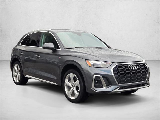 2023 Audi Q5 S line Premium Plus 45 TFSI photo 3