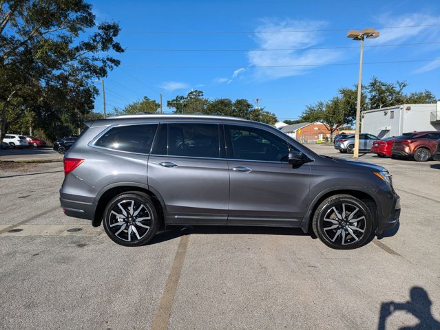 2022 Honda Pilot Touring photo 3