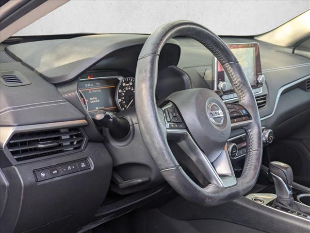 2020 Nissan Altima 2.5 SV photo 3