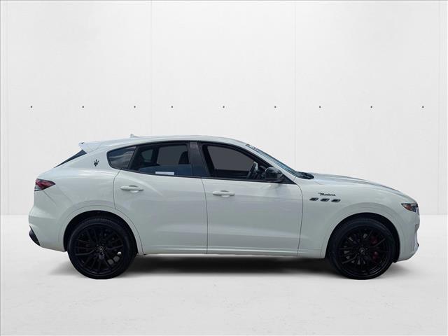 2024 Maserati Levante Modena photo 4