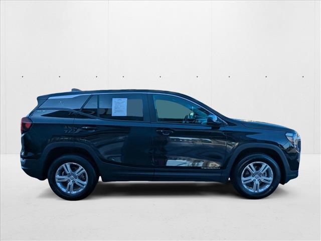 2024 Gmc Terrain SLE photo 4