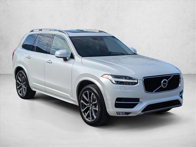 2019 Volvo XC90 T6 Momentum photo 2
