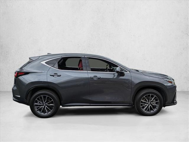 2025 Lexus NX 350 Luxury AWD photo 4