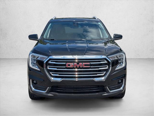 2024 Gmc Terrain SLT photo 2