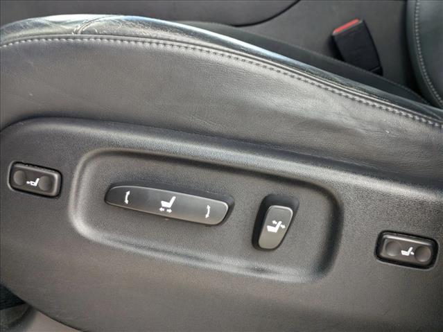 2016 Lexus LX 570 photo 4