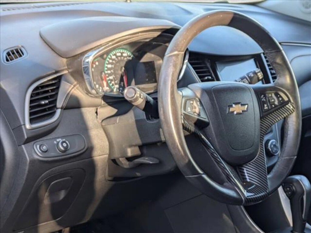 Used 2017 Chevrolet Trax LT SUV