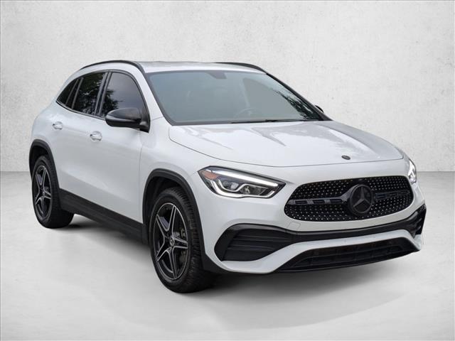 2022 Mercedes Benz GLA 250 4MATIC photo 3