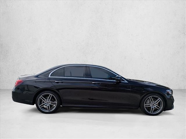 2019 Mercedes Benz E 300 Sedan photo 4