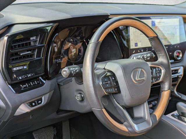 2024 Lexus RX 350 Premium photo 3