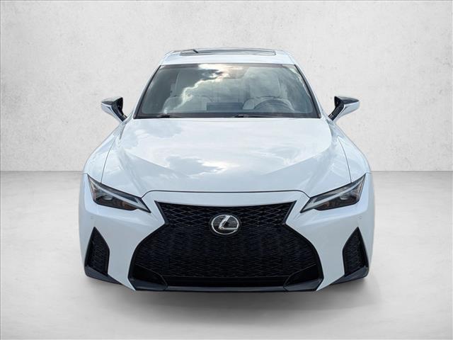 2021 Lexus IS 350 F SPORT photo 2
