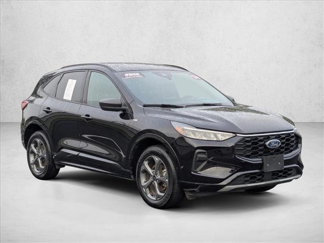 2024 Ford Escape ST-Line photo 3