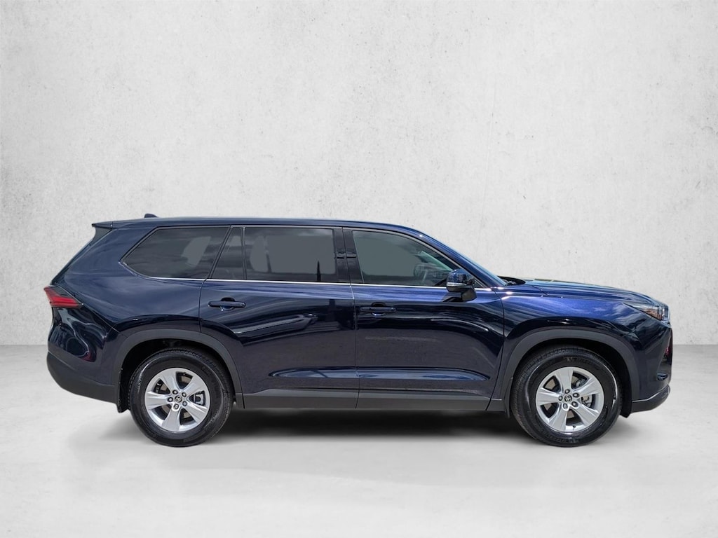 Used 2025 Toyota Grand Highlander Hybrid LE SUV