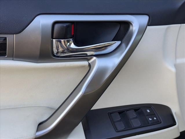 2023 Lexus GX 460 Premium photo 2