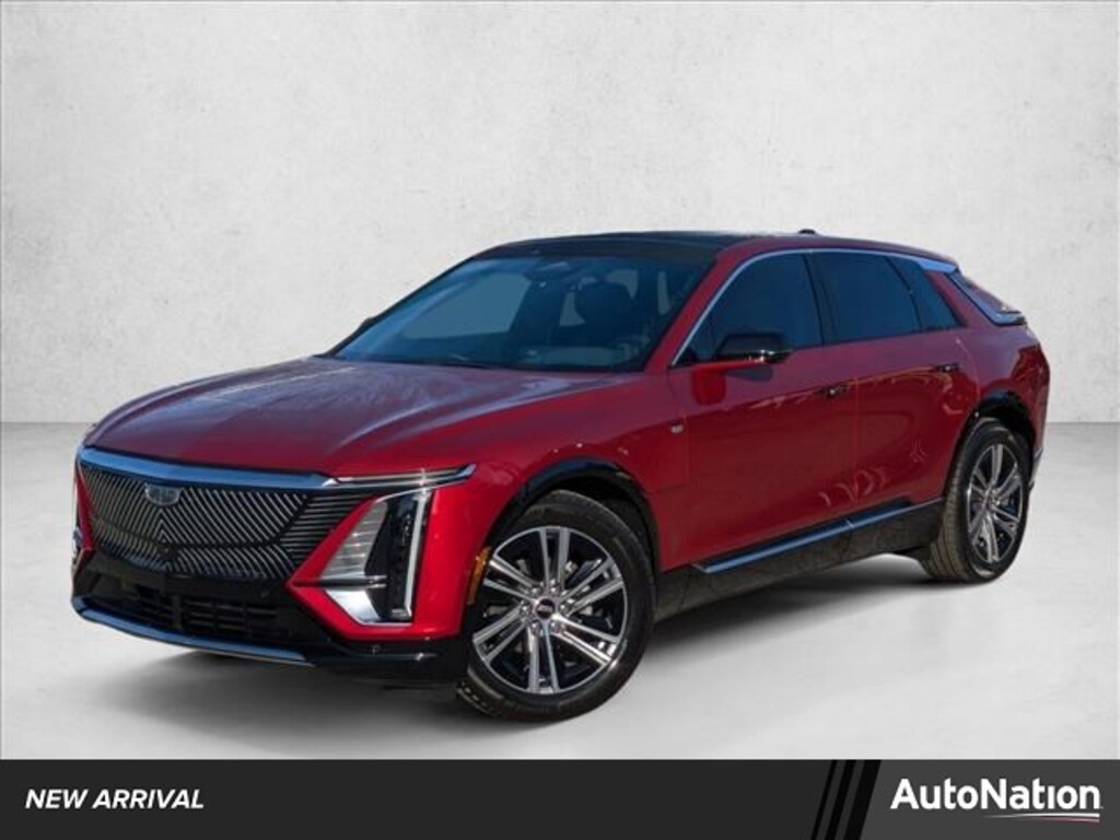 Used 2024 CADILLAC LYRIQ Luxury SUV