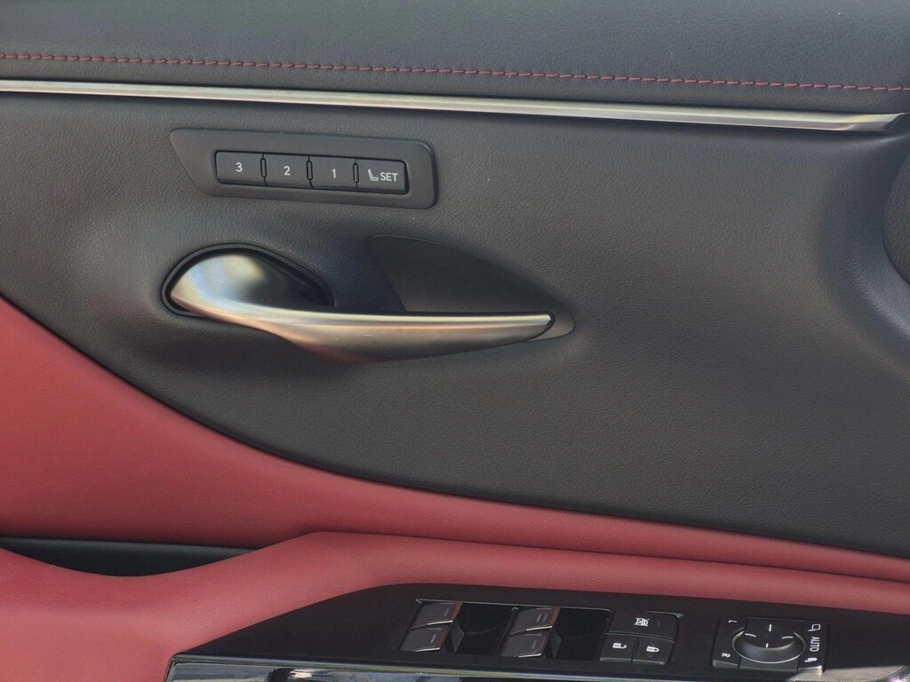 Certified 2022 Lexus ES 350 F SPORT Sedan