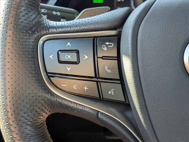 2022 Lexus ES 300h F SPORT photo 4
