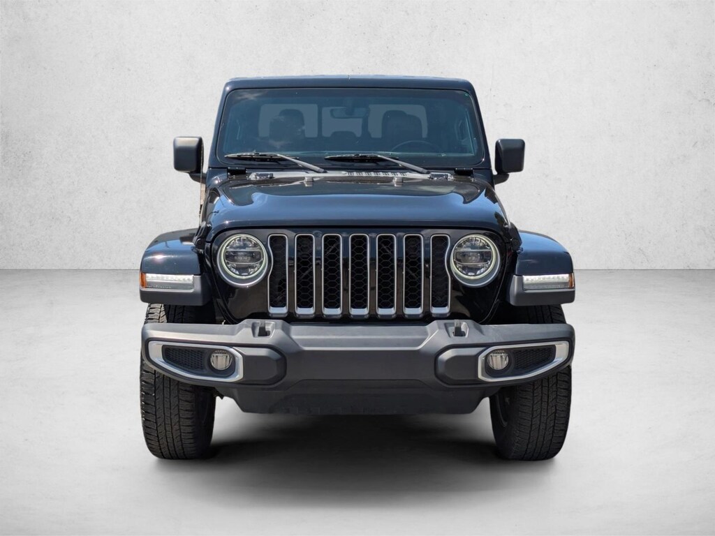 Used 2020 Jeep Gladiator Overland Truck Crew Cab