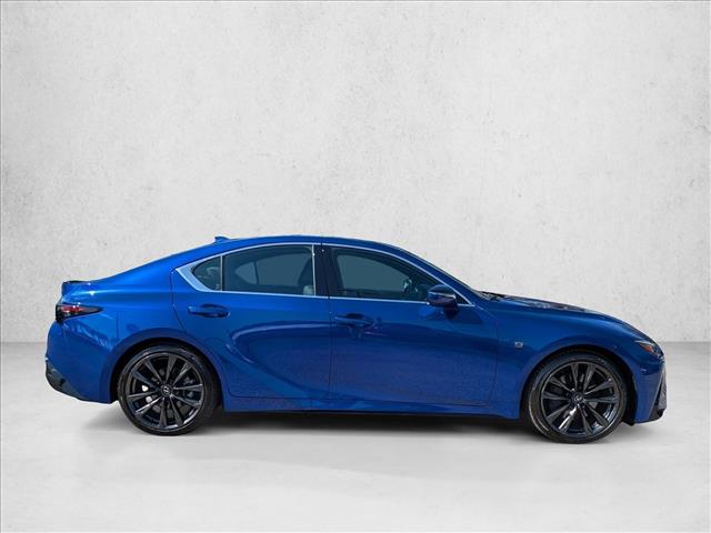 2025 Lexus IS 350 F SPORT photo 4