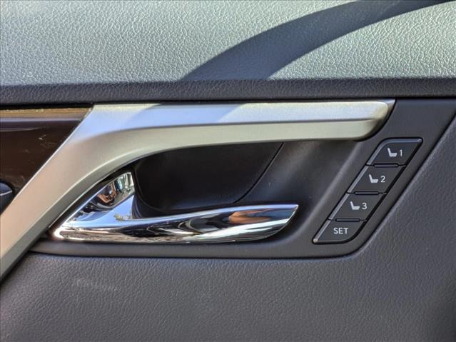 2019 Lexus RX 350 photo 2
