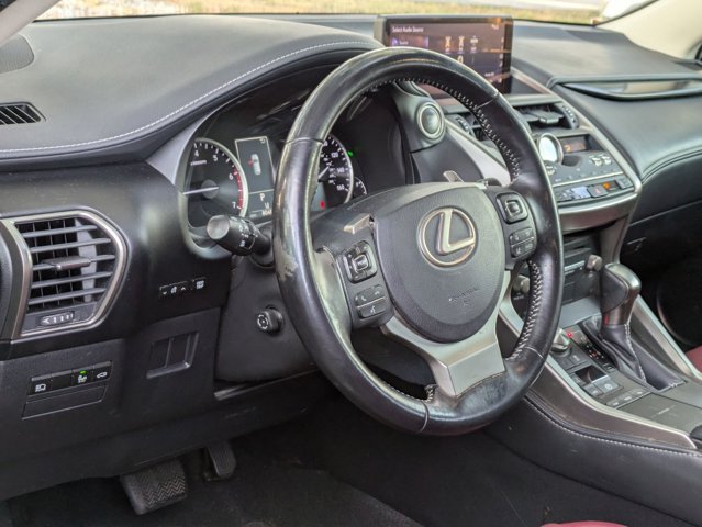 2020 Lexus NX 300 Premium photo 3