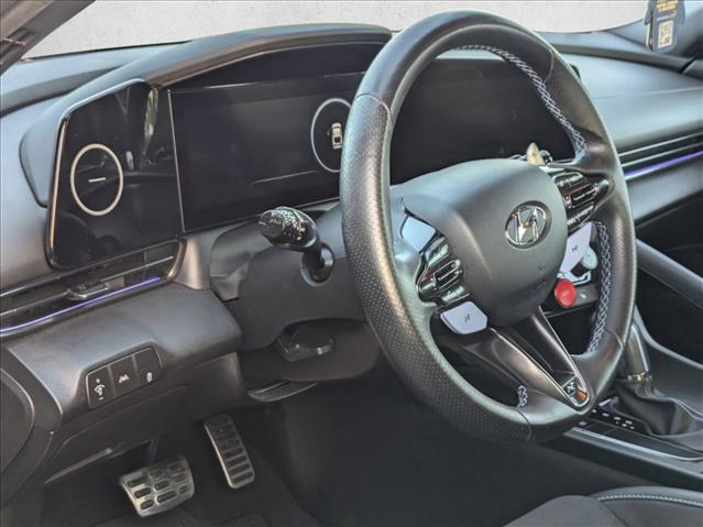 2022 Hyundai Elantra N Base photo 3