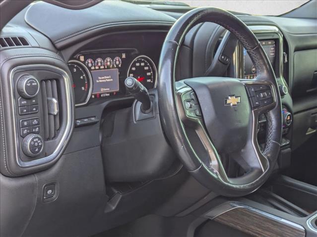 2022 Chevrolet Silverado 2500HD High Country photo 3