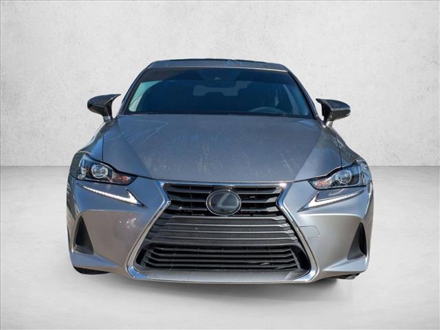 2017 Lexus IS 300 photo 2