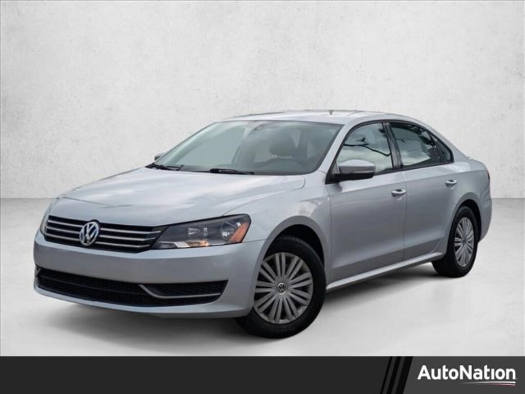 Used 2014 Volkswagen Passat 1.8T S Sedan