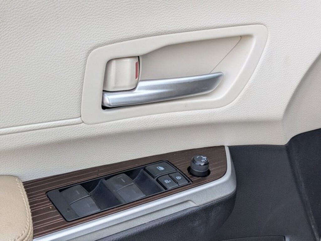 Used 2022 Toyota Sienna XLE 7 Passenger Van Passenger Van